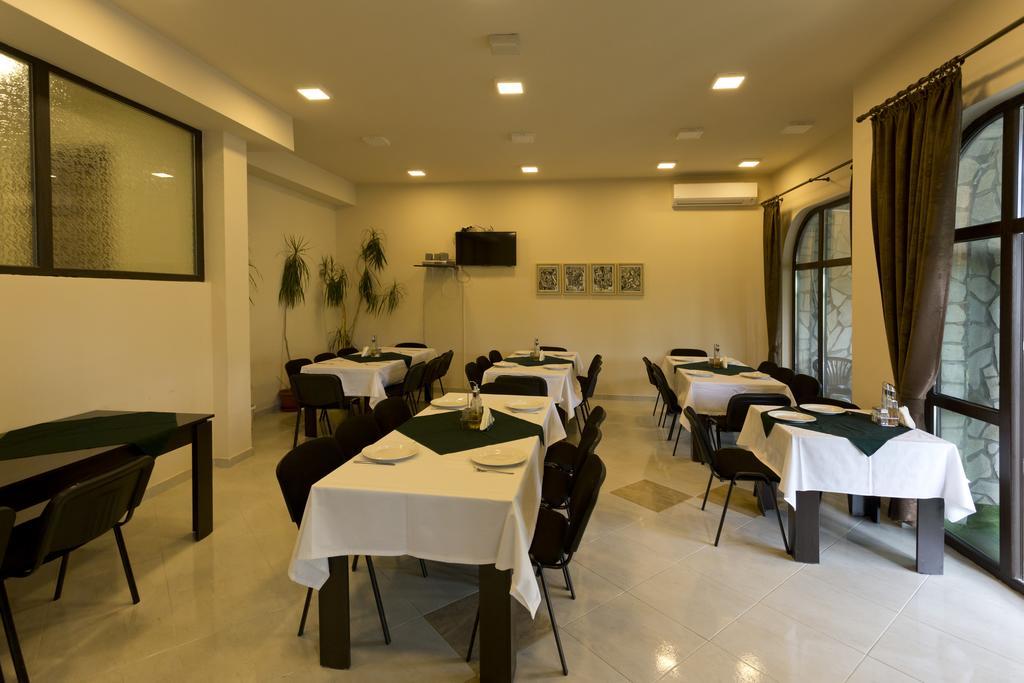 Hotel Terazini Veliko Tarnovo Extérieur photo